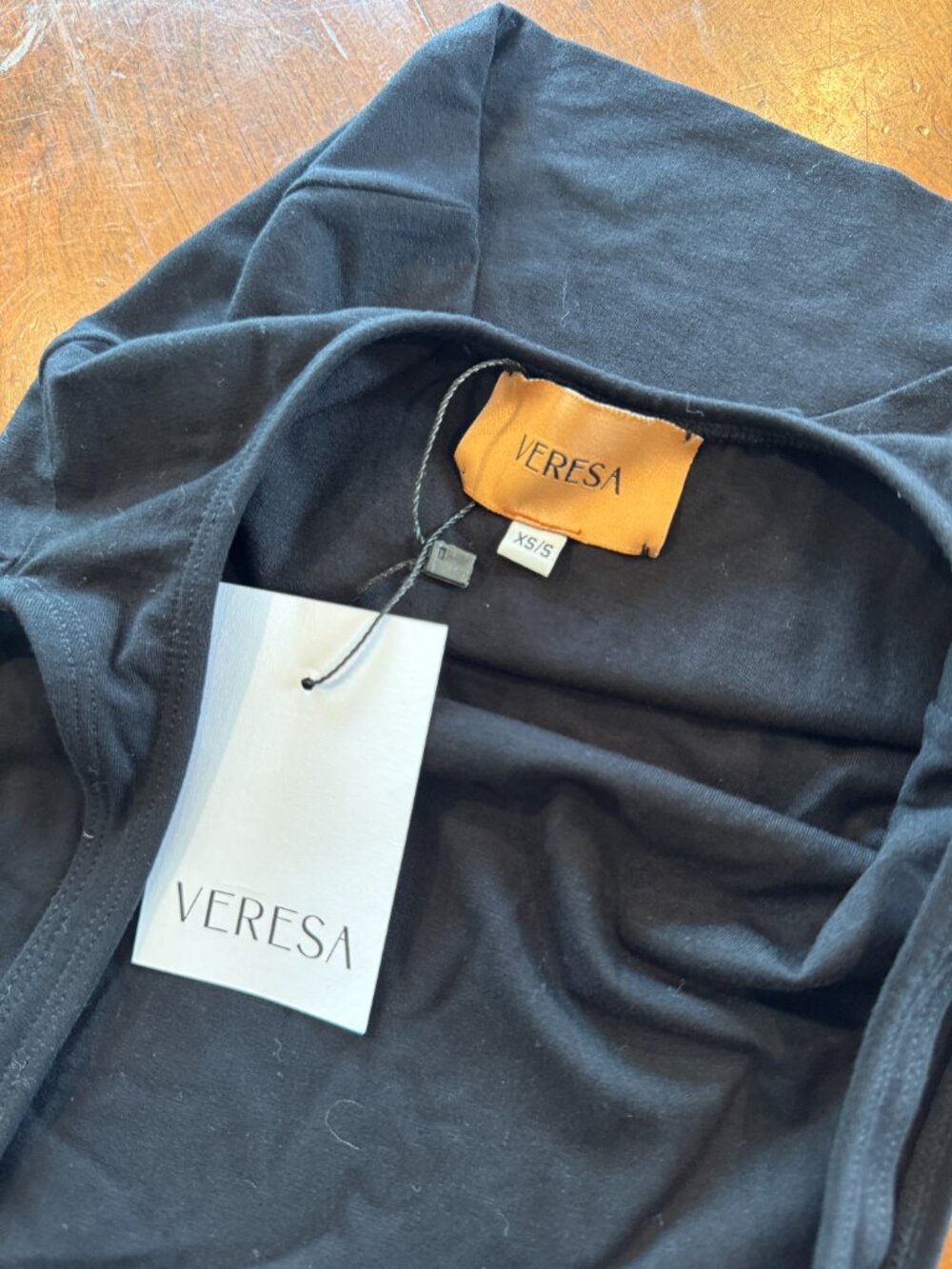 Veresa Black Cropped Tank Top XS NWT